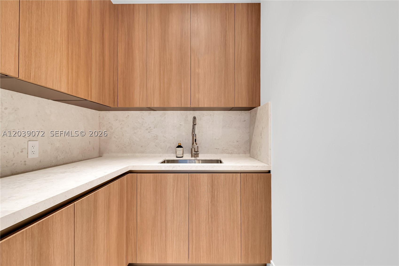 CORAL GABLES RIVIERA SEC - Residential