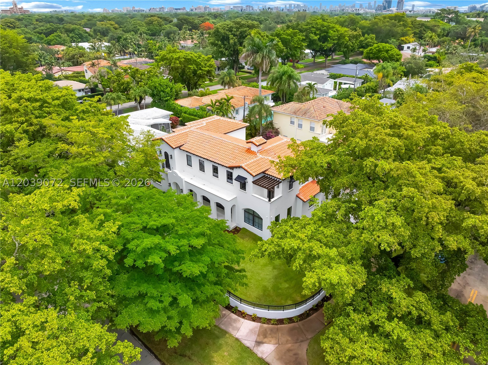 CORAL GABLES RIVIERA SEC - Residential