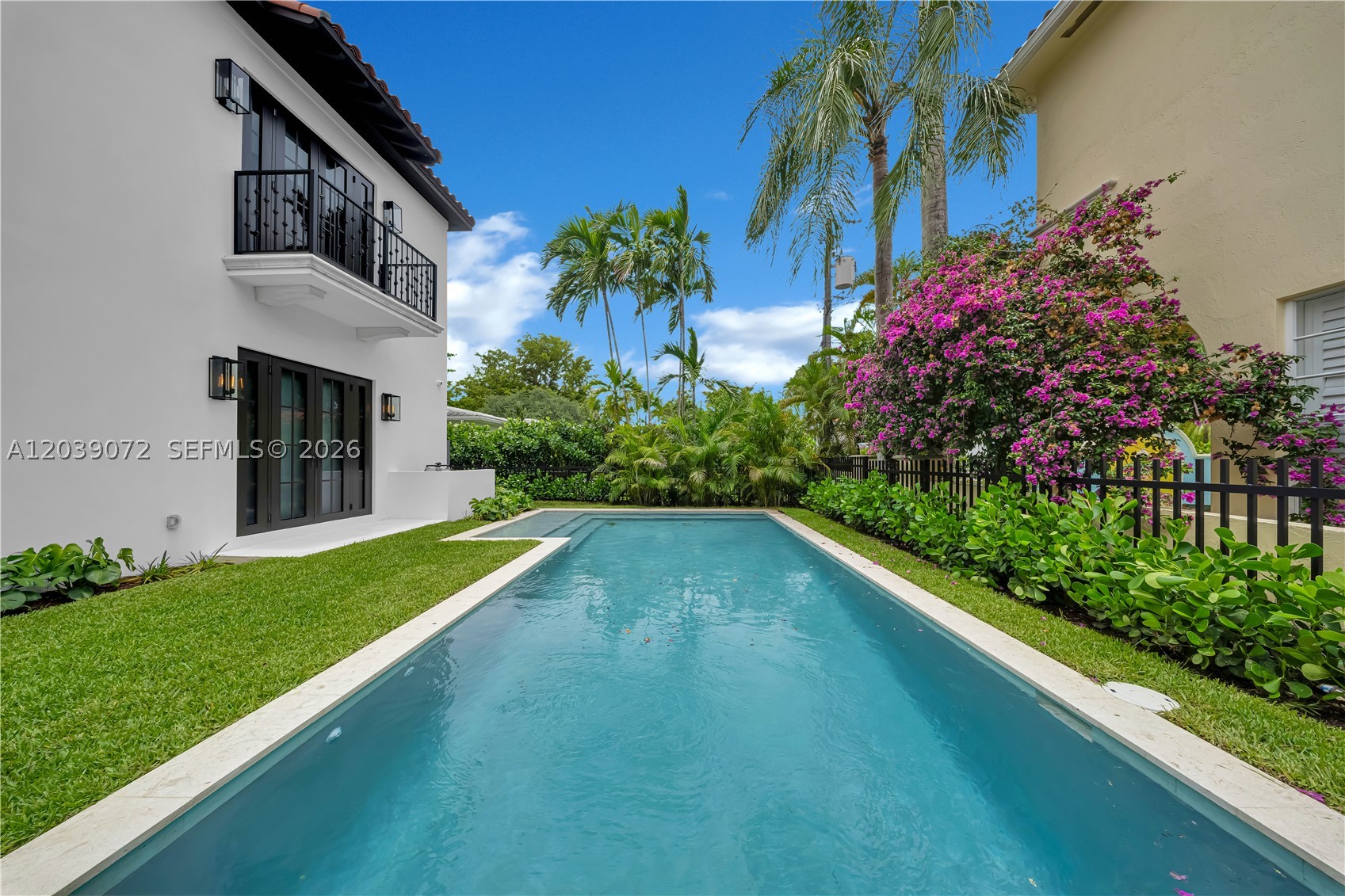 CORAL GABLES RIVIERA SEC - Residential