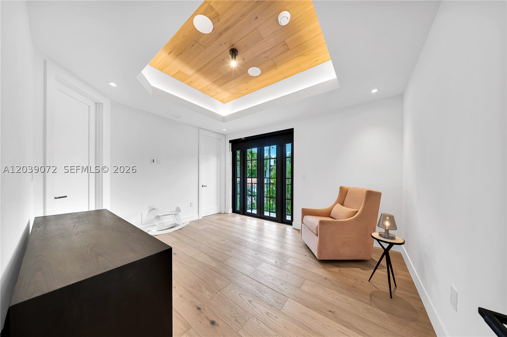 CORAL GABLES RIVIERA SEC - Residential