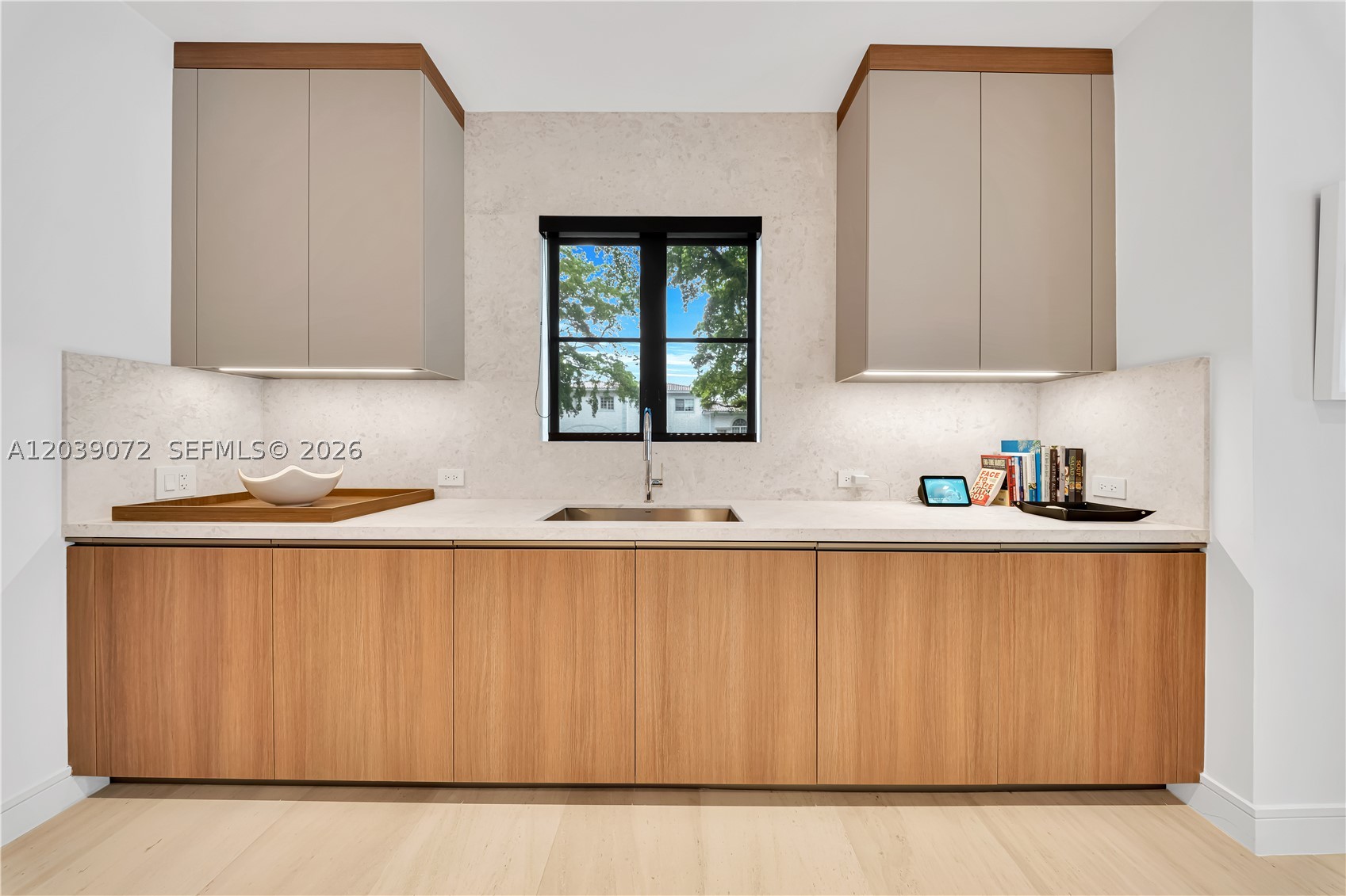 CORAL GABLES RIVIERA SEC - Residential