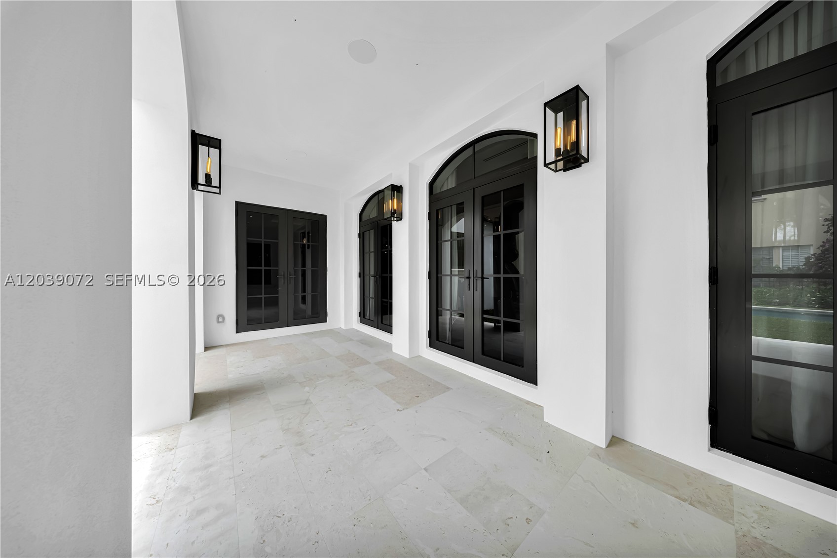 CORAL GABLES RIVIERA SEC - Residential