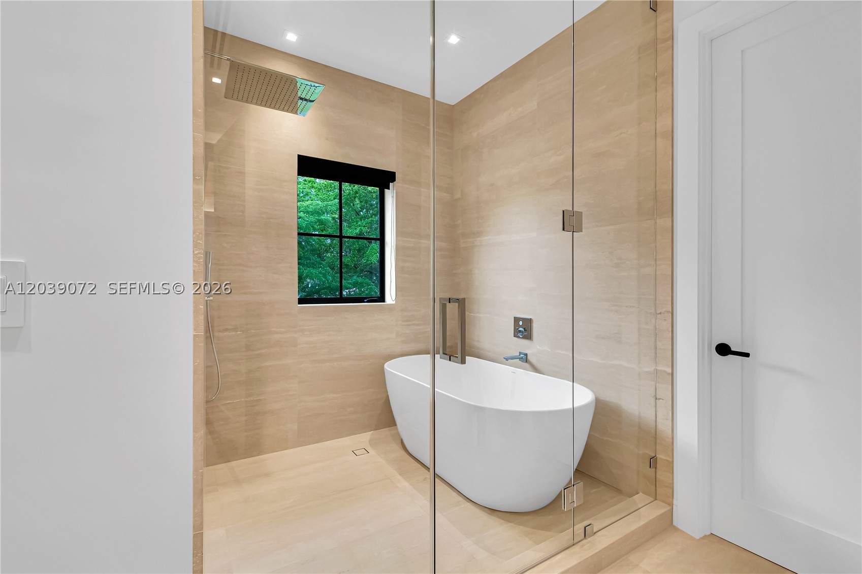 CORAL GABLES RIVIERA SEC - Residential