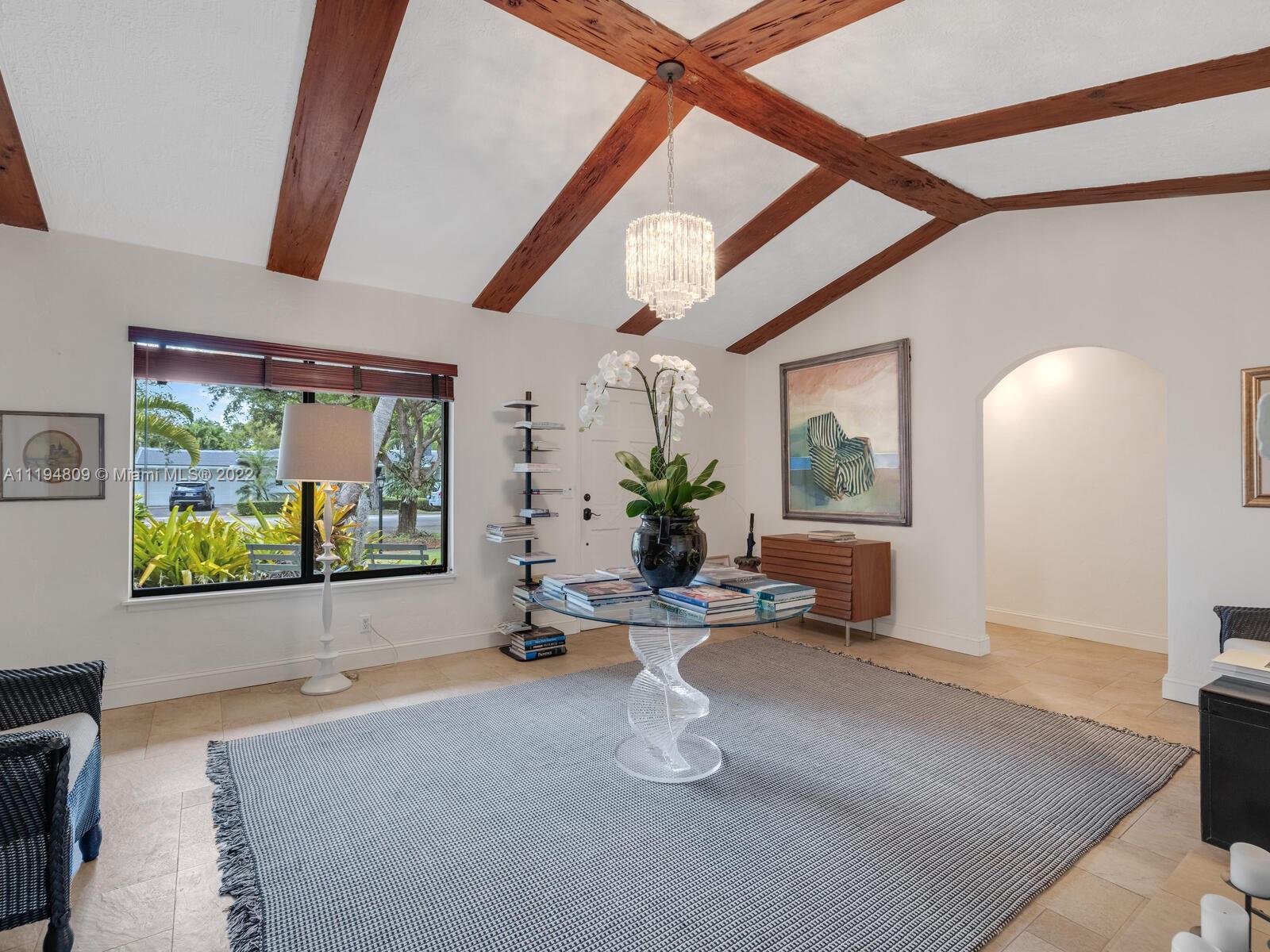 MIAMI SHORES SEC 1 AMD - Residential Lease