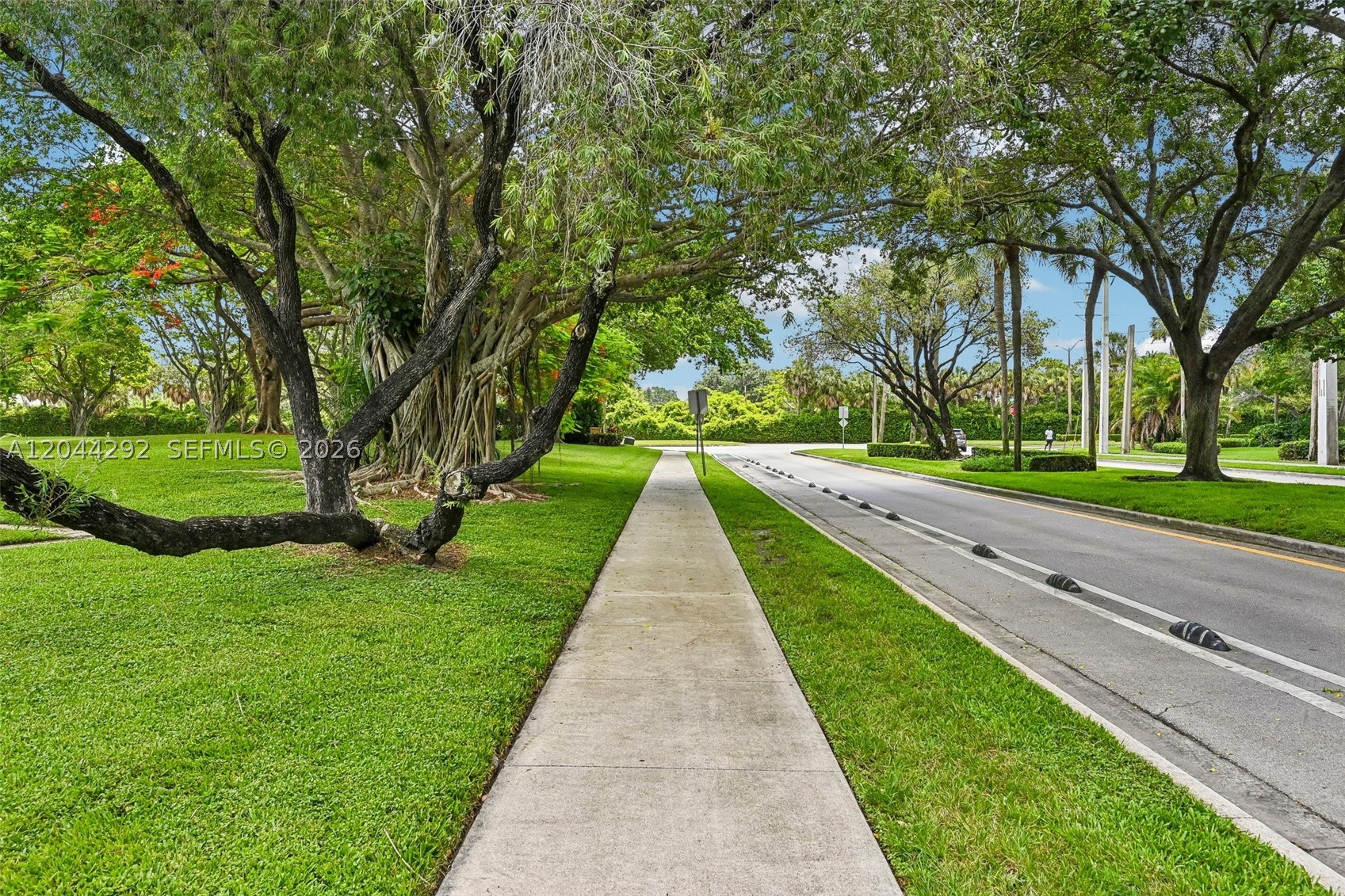 VILLAGE OF SANDALWOOD LAK - Residential