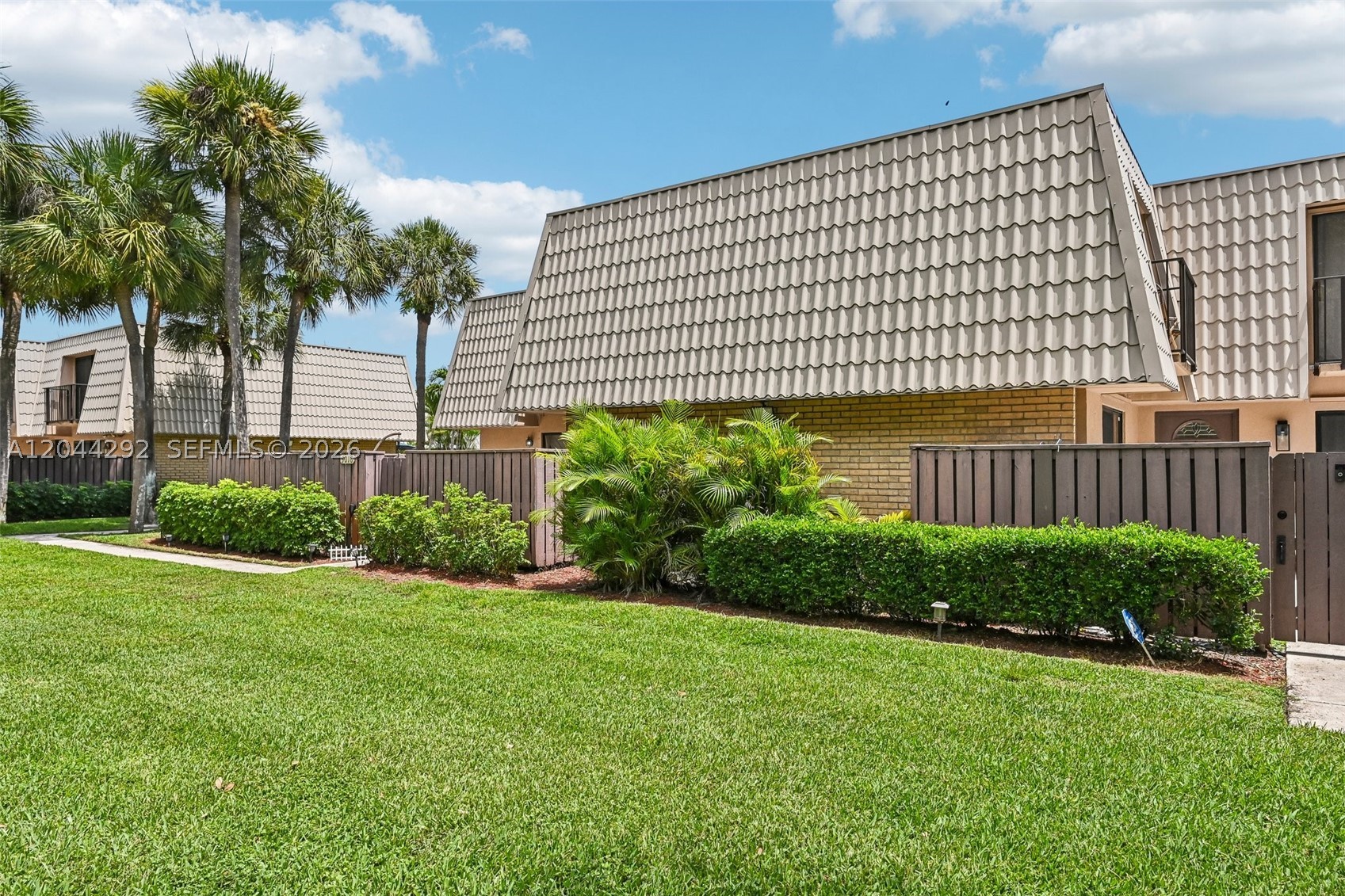 VILLAGE OF SANDALWOOD LAK - Residential