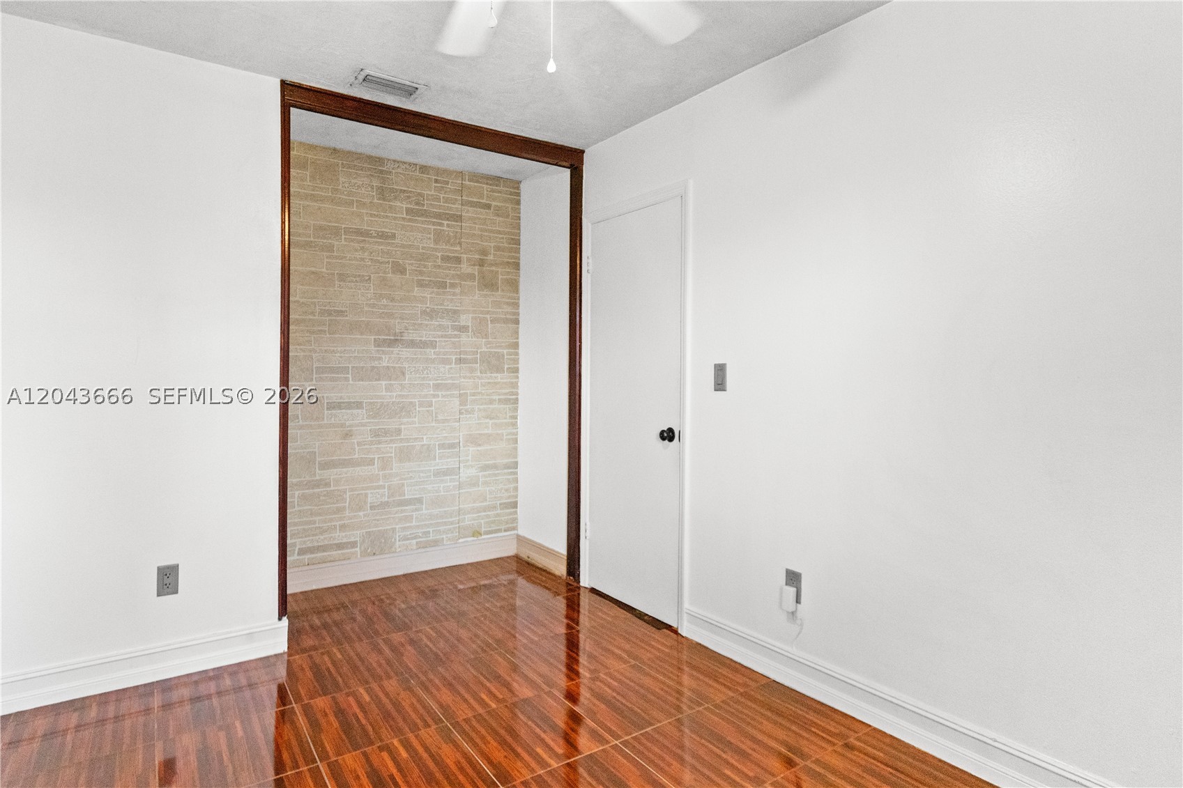 LAKES OF ACADIA UNIT 6 - Residential