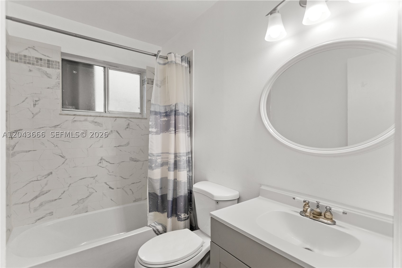 LAKES OF ACADIA UNIT 6 - Residential