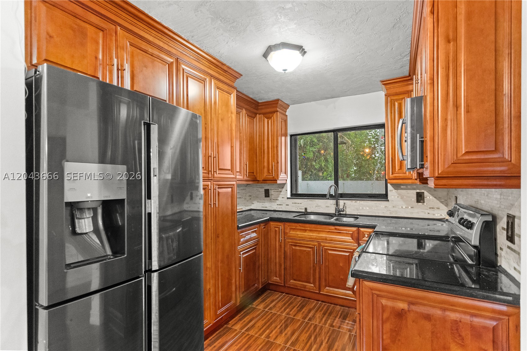 LAKES OF ACADIA UNIT 6 - Residential