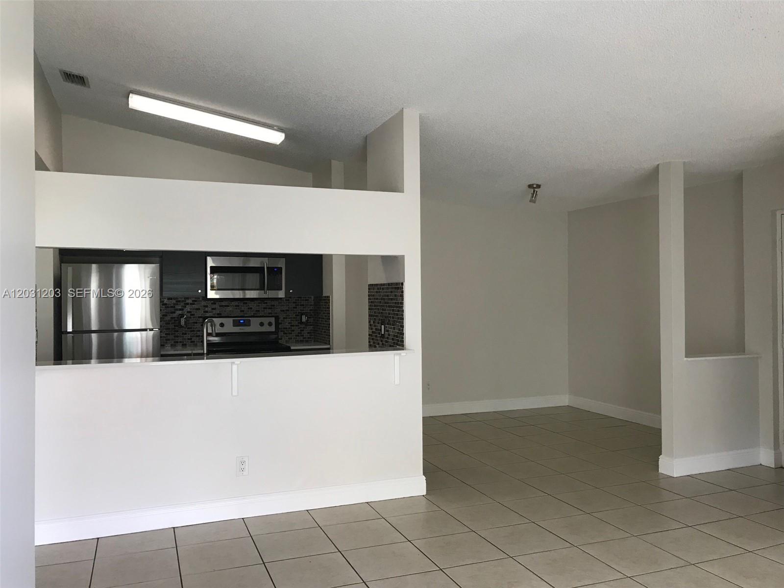 ROYAL PALM PLACE - Residential
