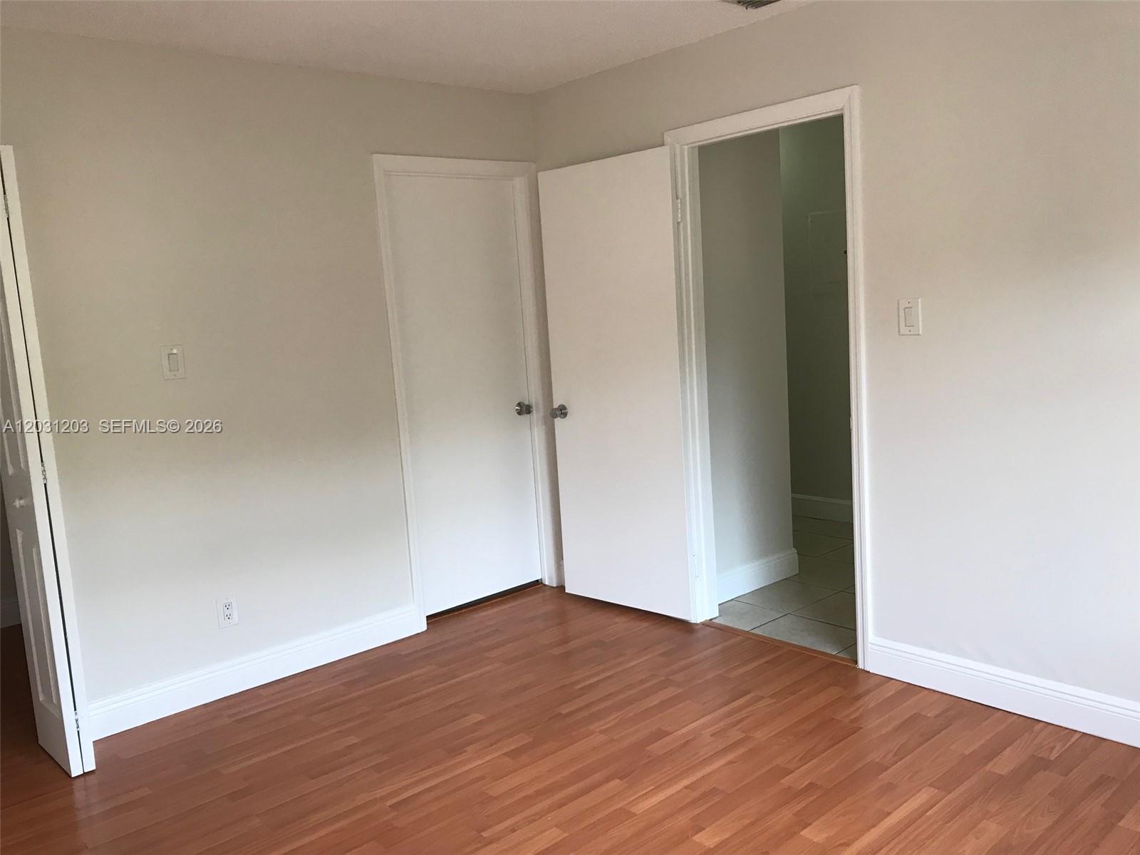 ROYAL PALM PLACE - Residential