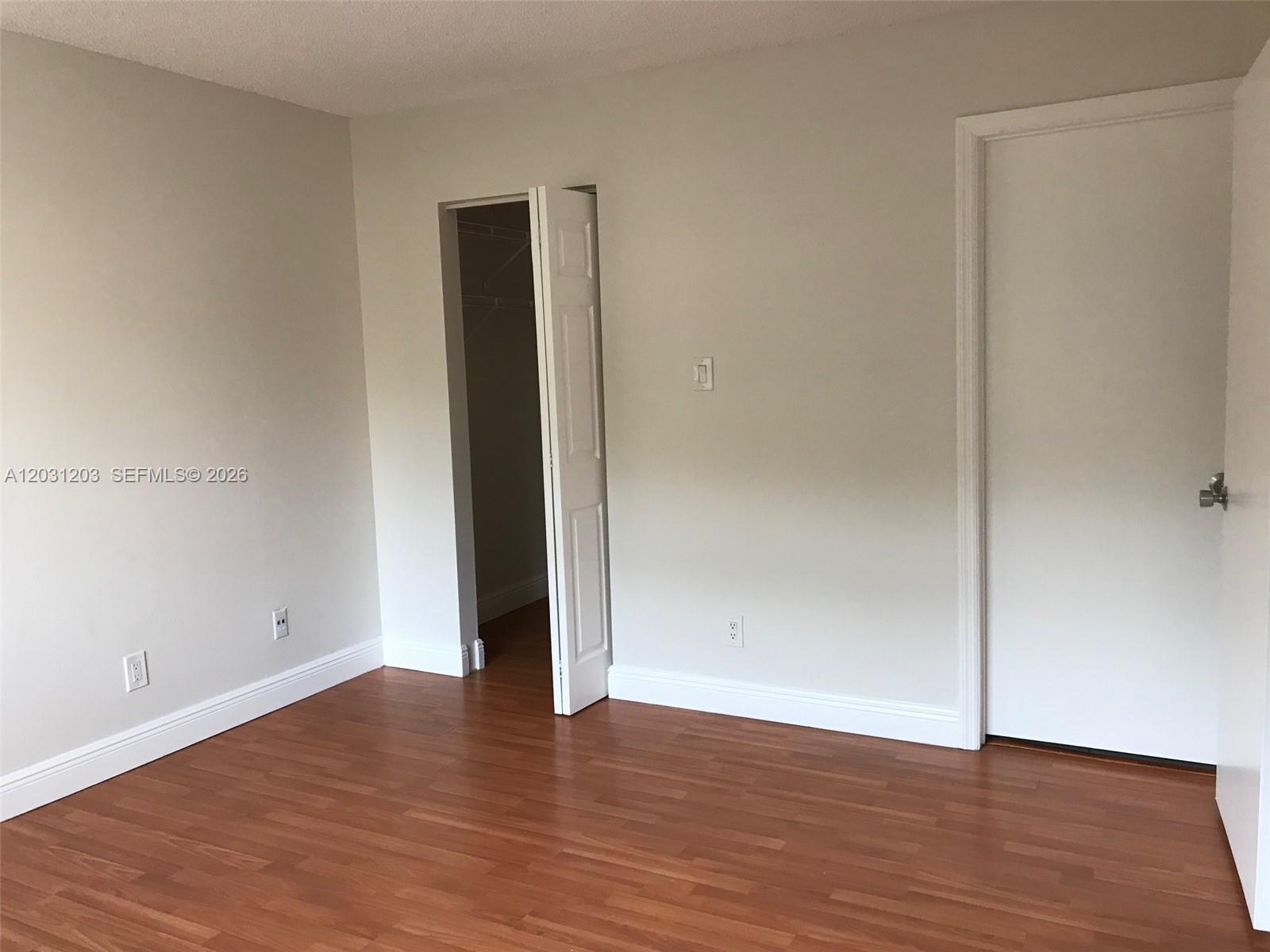 ROYAL PALM PLACE - Residential