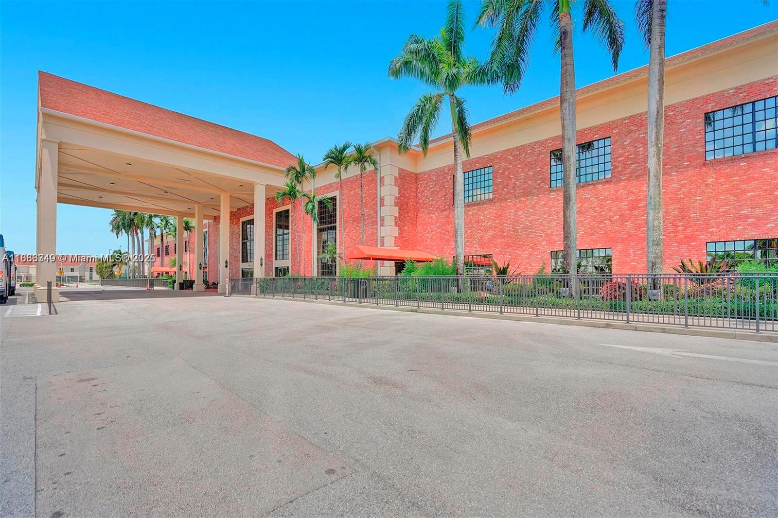 FANSHAW AT CENTURY VILLAG - Residential Lease