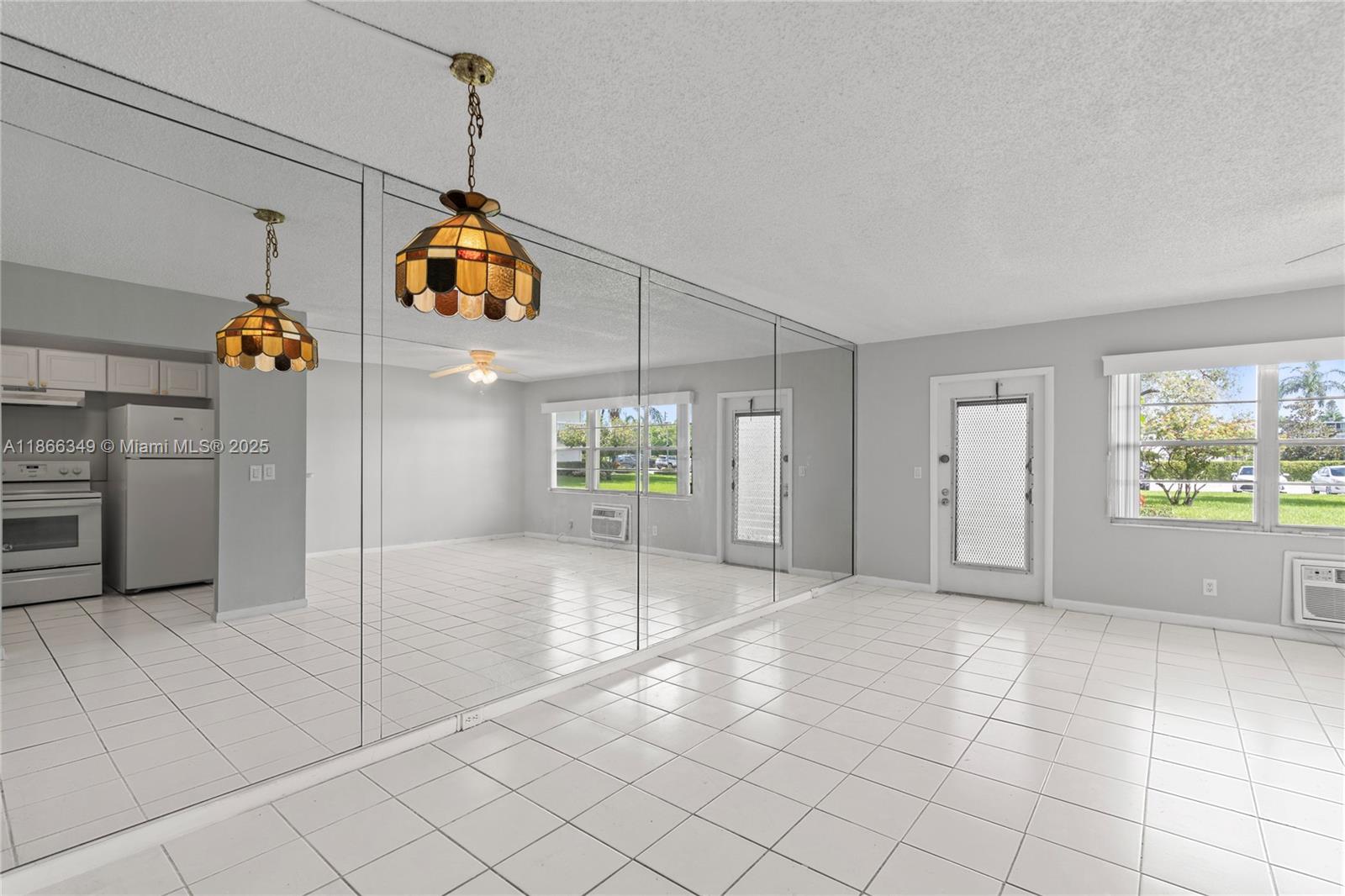 FANSHAW AT CENTURY VILLAG - Residential Lease