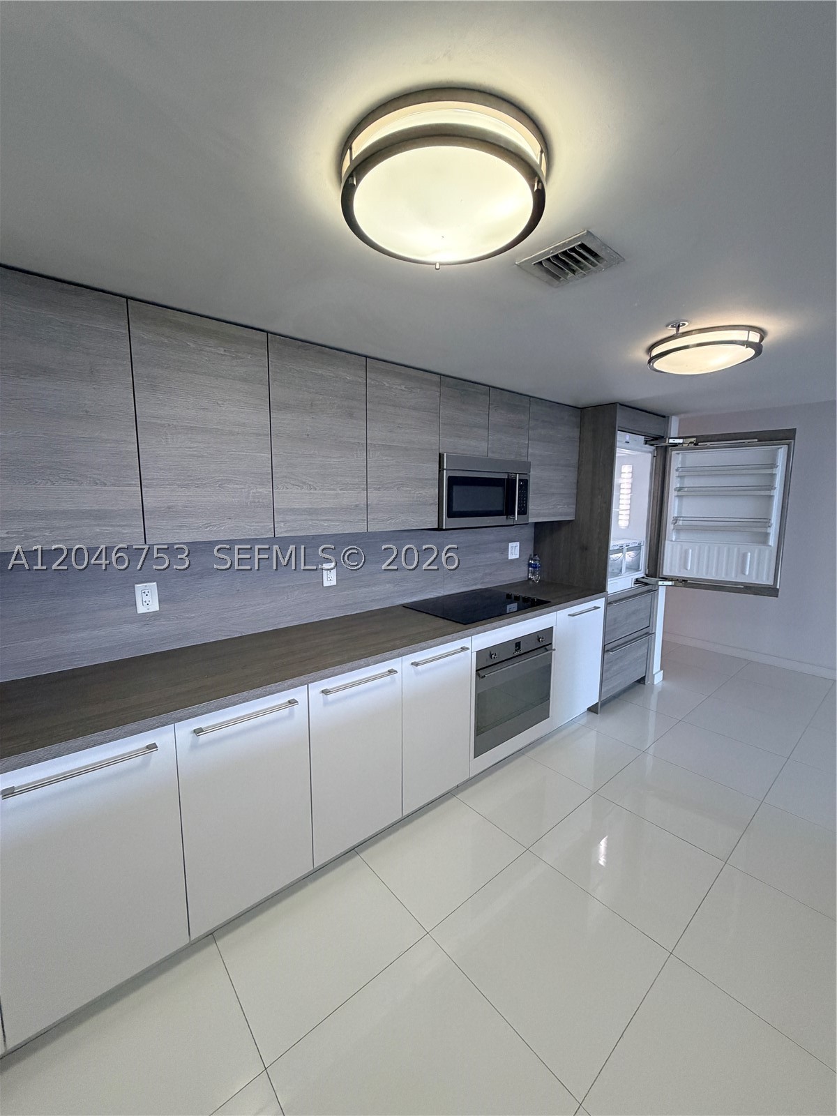400 SUNNY ISLES CONDO WES - Residential