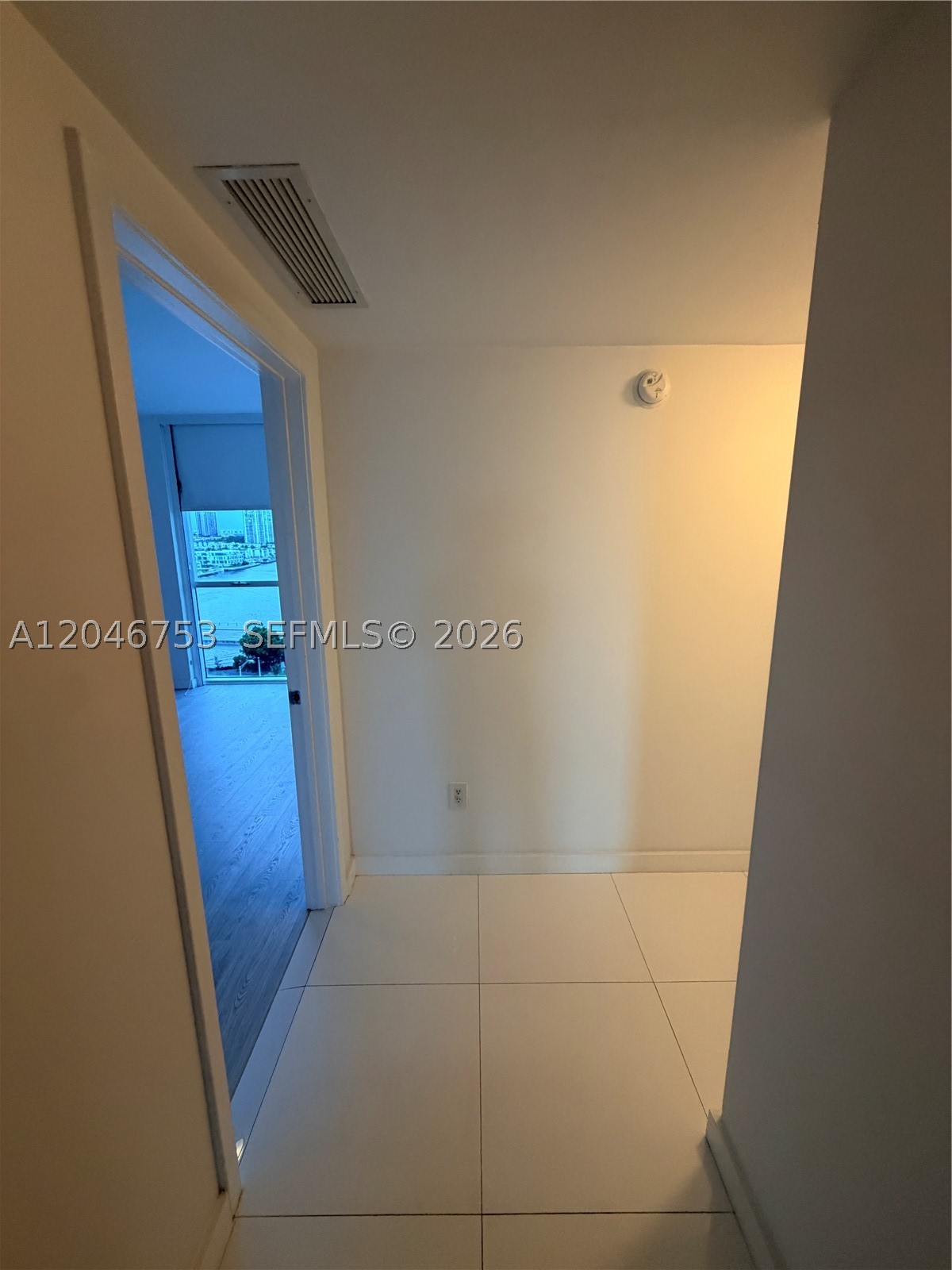 400 SUNNY ISLES CONDO WES - Residential