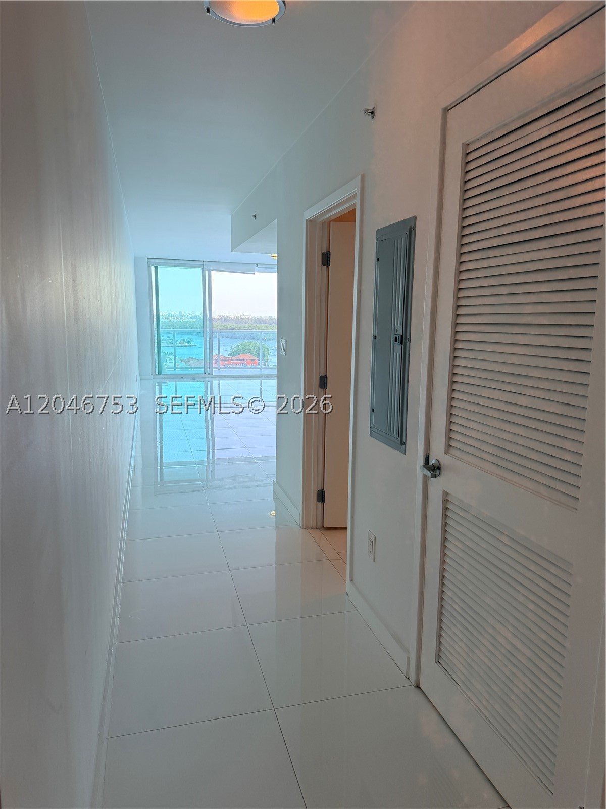 400 SUNNY ISLES CONDO WES - Residential