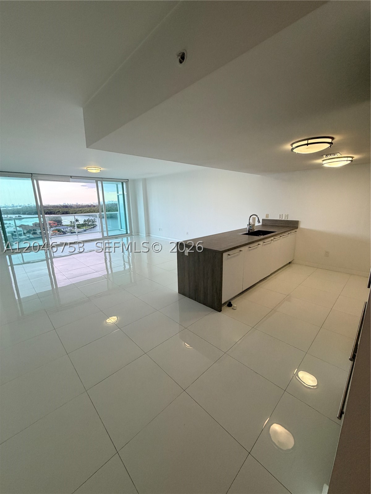 400 SUNNY ISLES CONDO WES - Residential