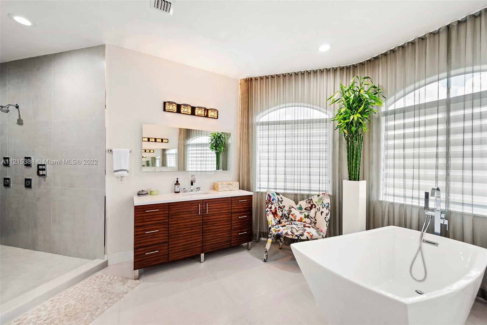 Sunshine Ranches - Residential