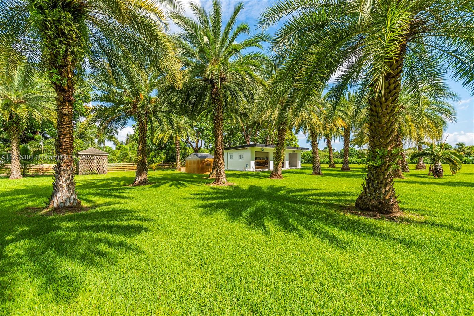 Sunshine Ranches - Residential