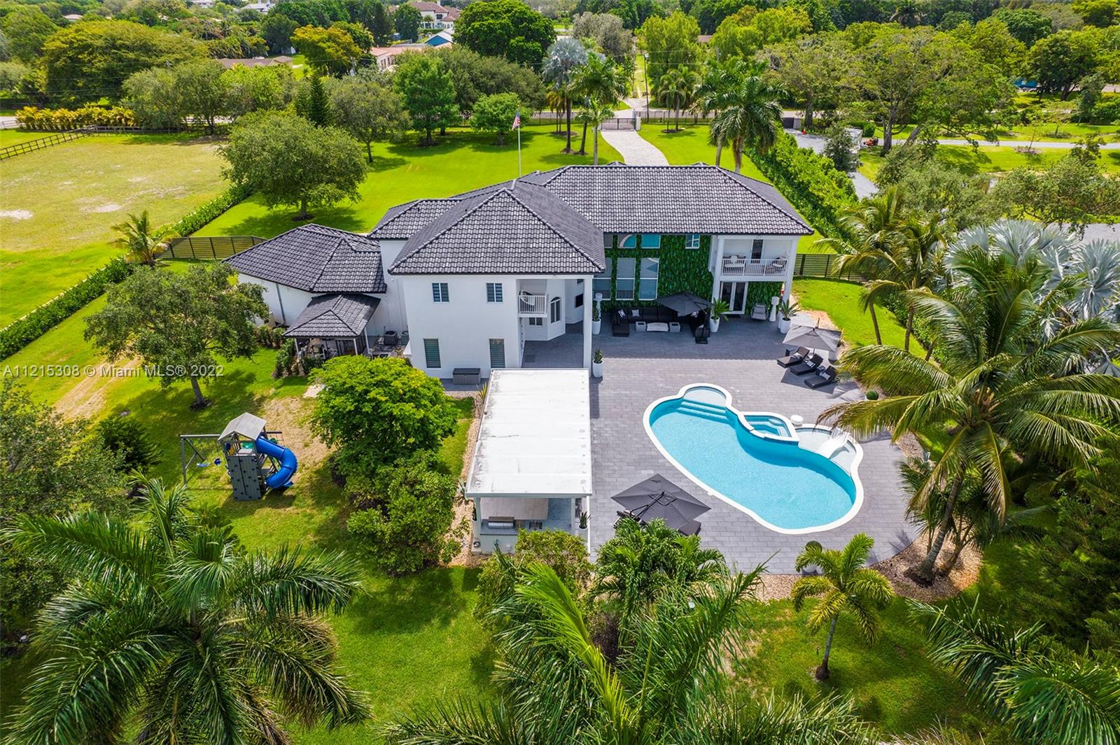 Sunshine Ranches - Residential