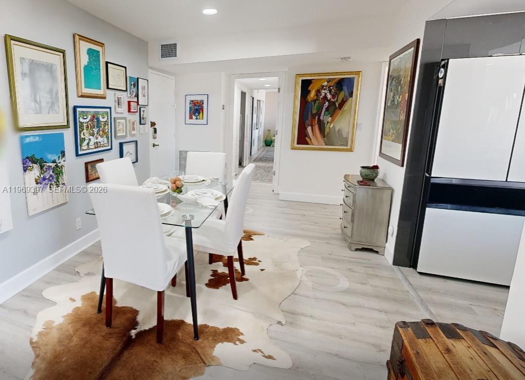 GOLDEN SURF TOWERS CONDO - Residential