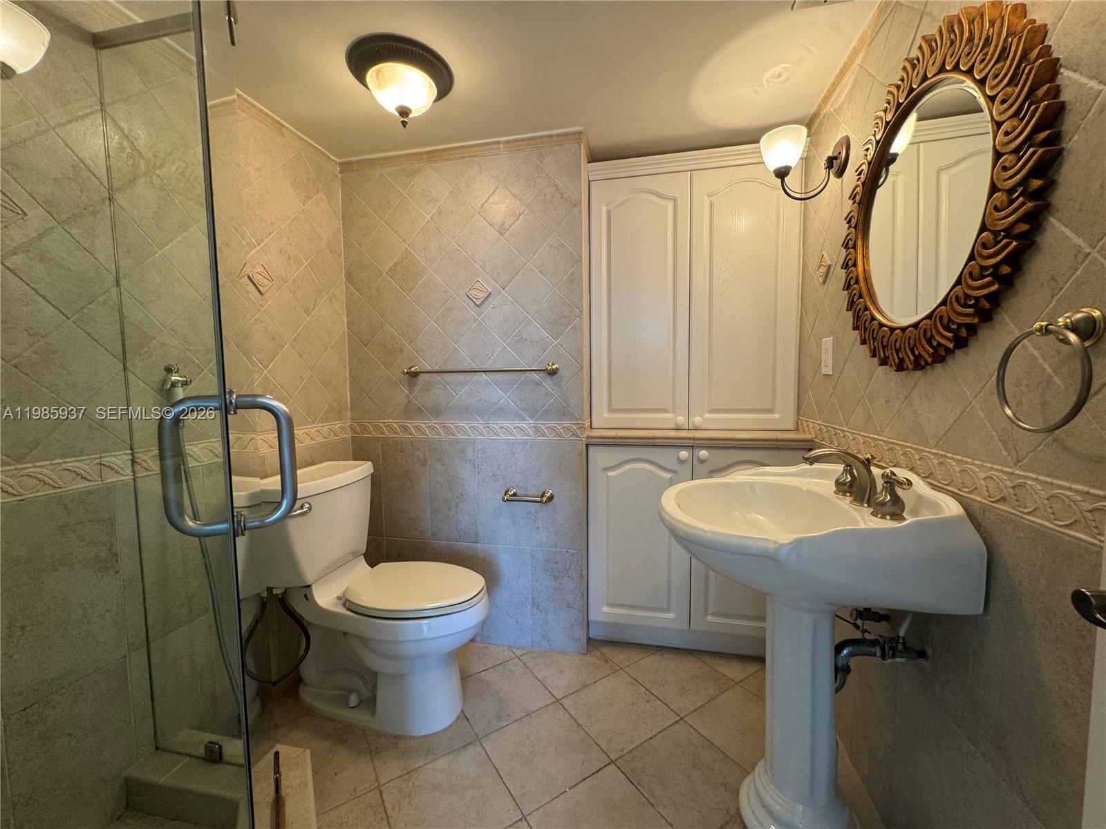 CLUB ATLANTIS CONDO - Residential