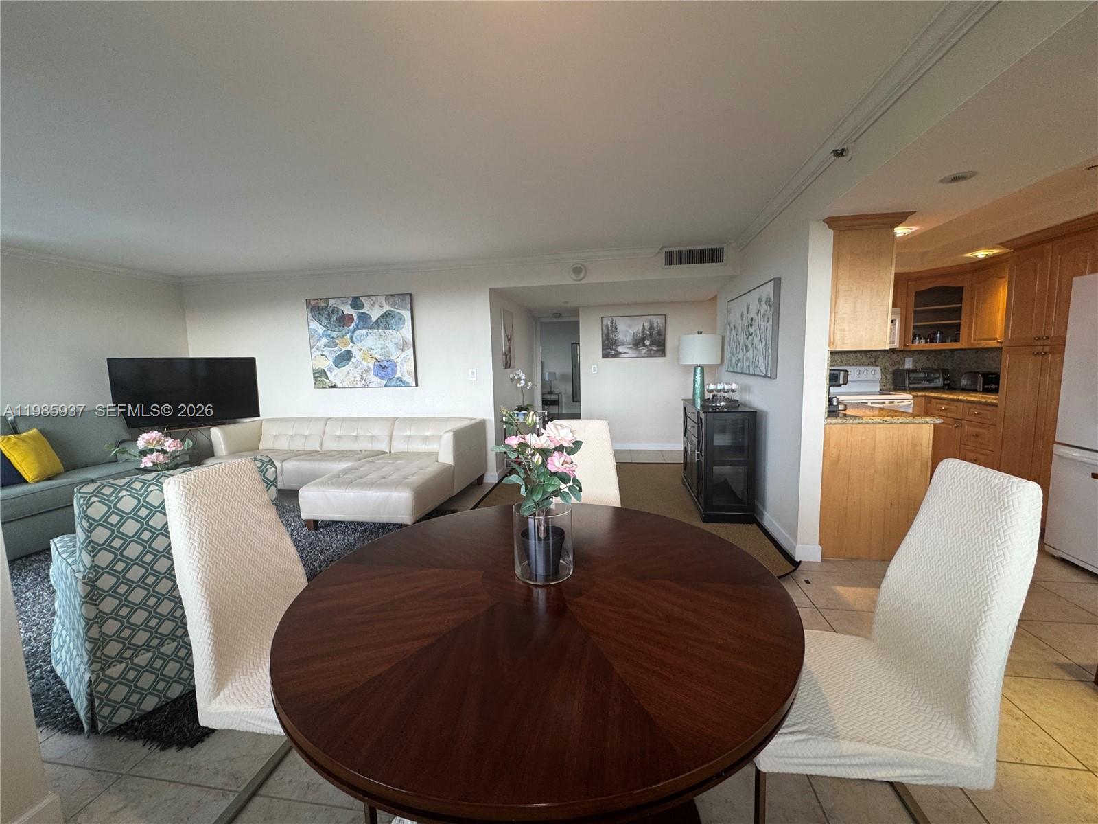 CLUB ATLANTIS CONDO - Residential
