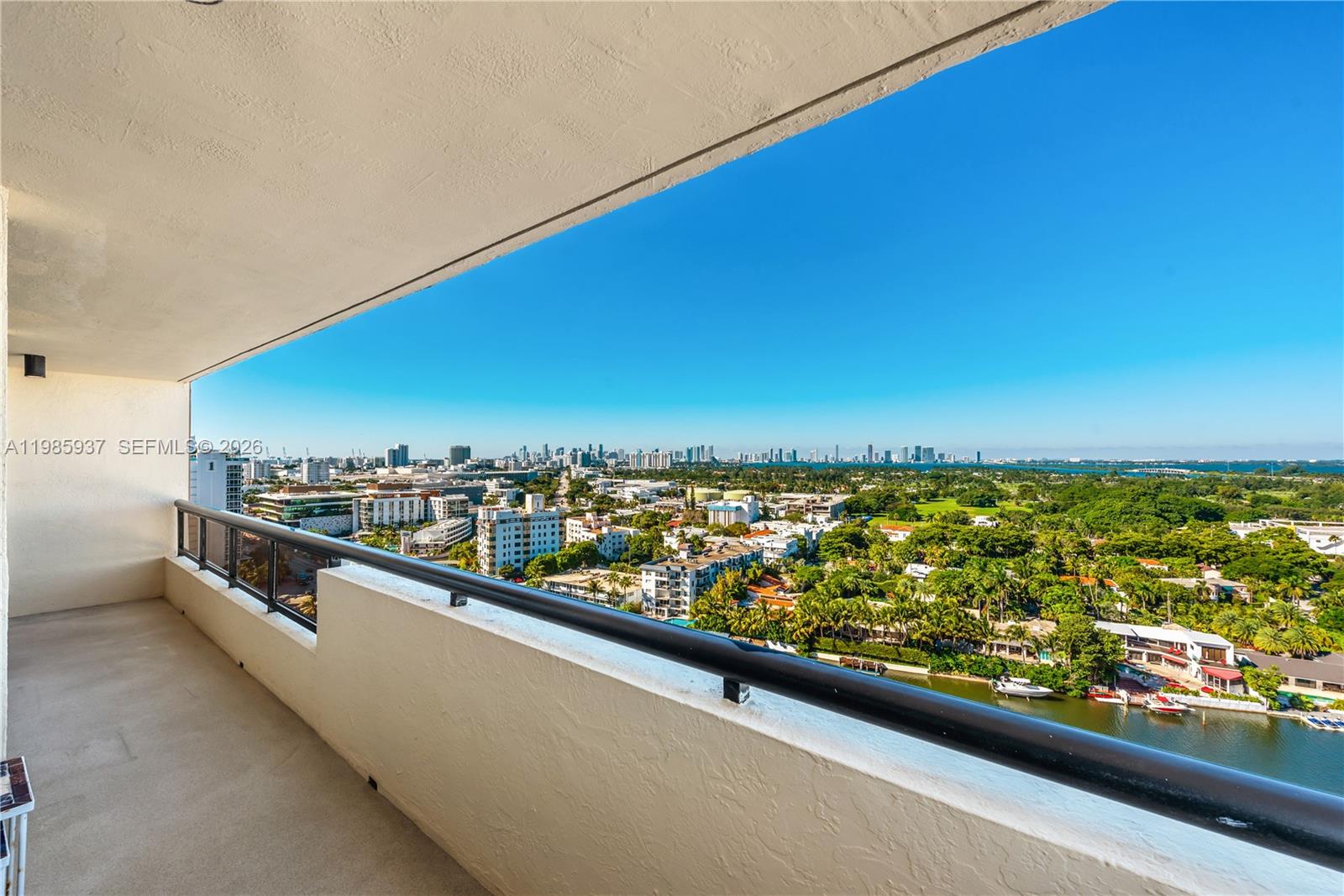 CLUB ATLANTIS CONDO - Residential