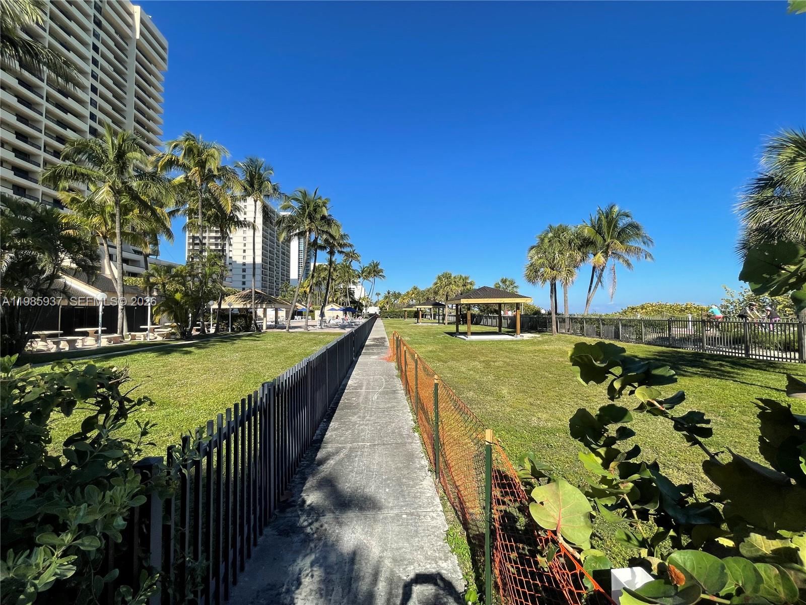 CLUB ATLANTIS CONDO - Residential