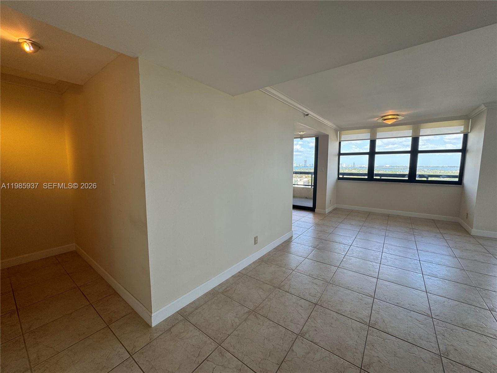 CLUB ATLANTIS CONDO - Residential