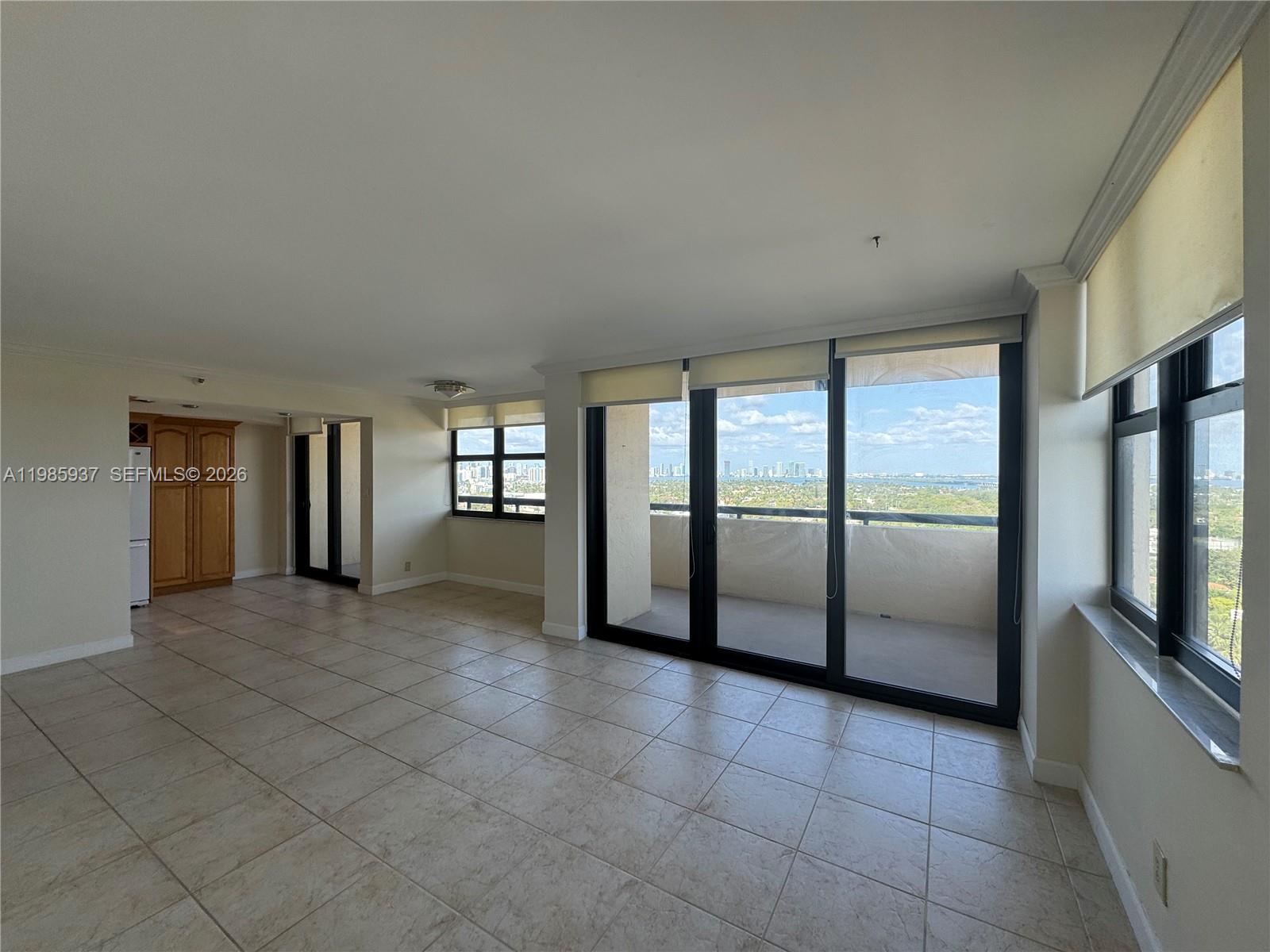 CLUB ATLANTIS CONDO - Residential