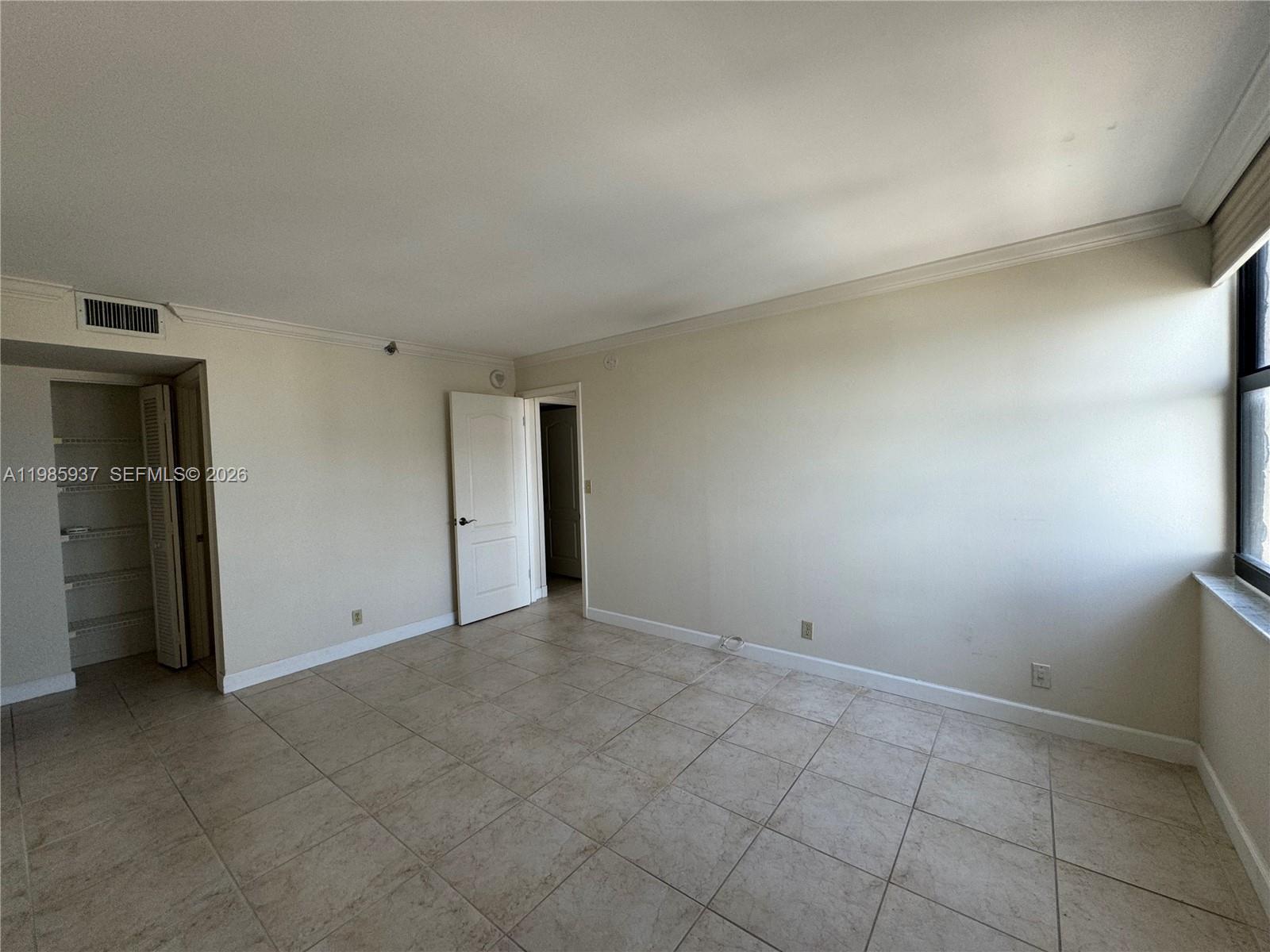 CLUB ATLANTIS CONDO - Residential