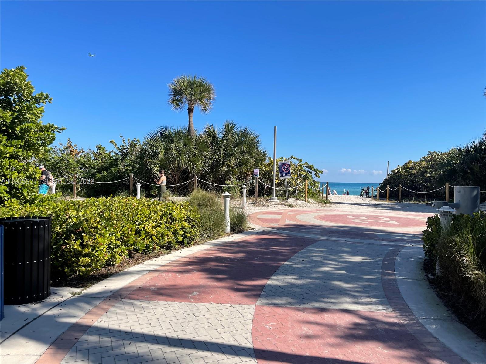 CLUB ATLANTIS CONDO - Residential