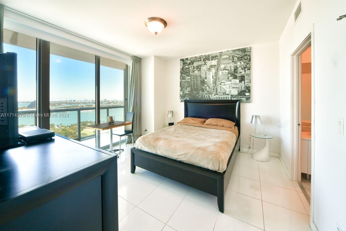 MARINABLUE CONDO - Residential
