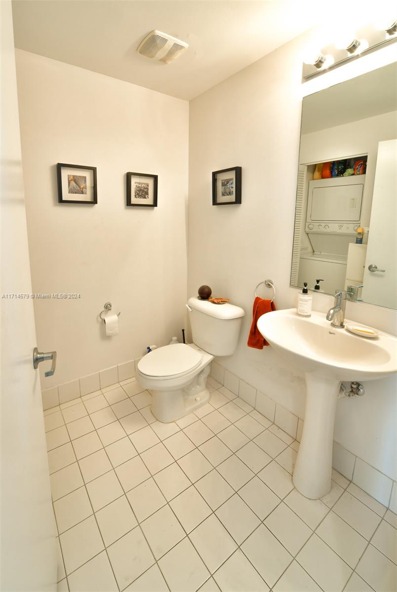MARINABLUE CONDO - Residential