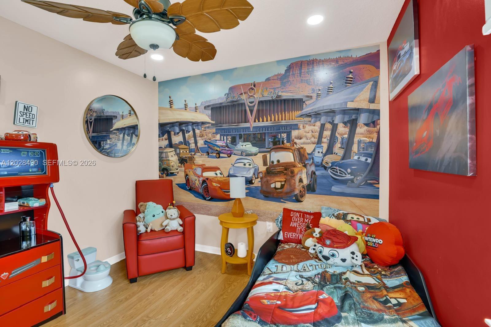 FLAMINGO ESTATES - Residential