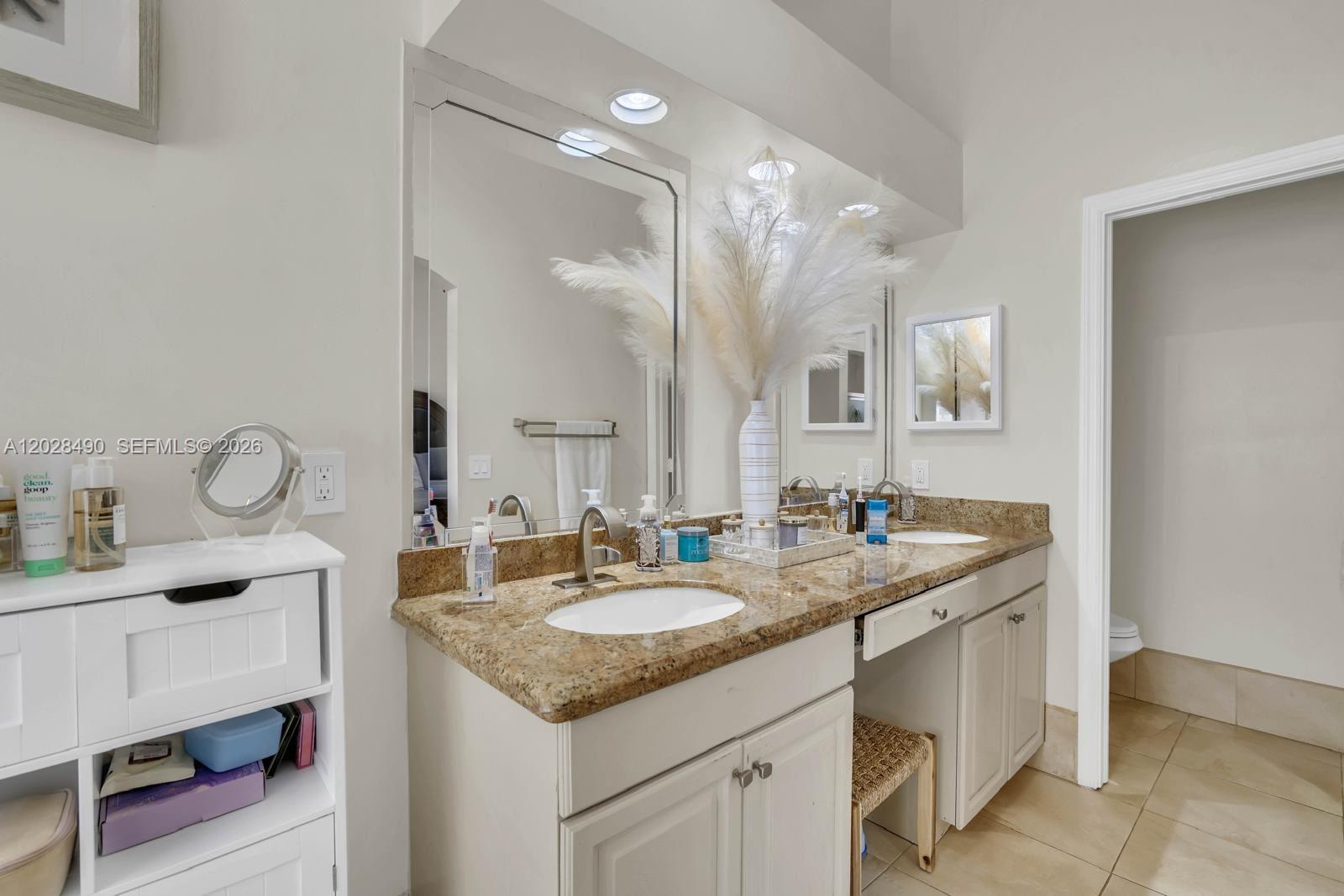 FLAMINGO ESTATES - Residential