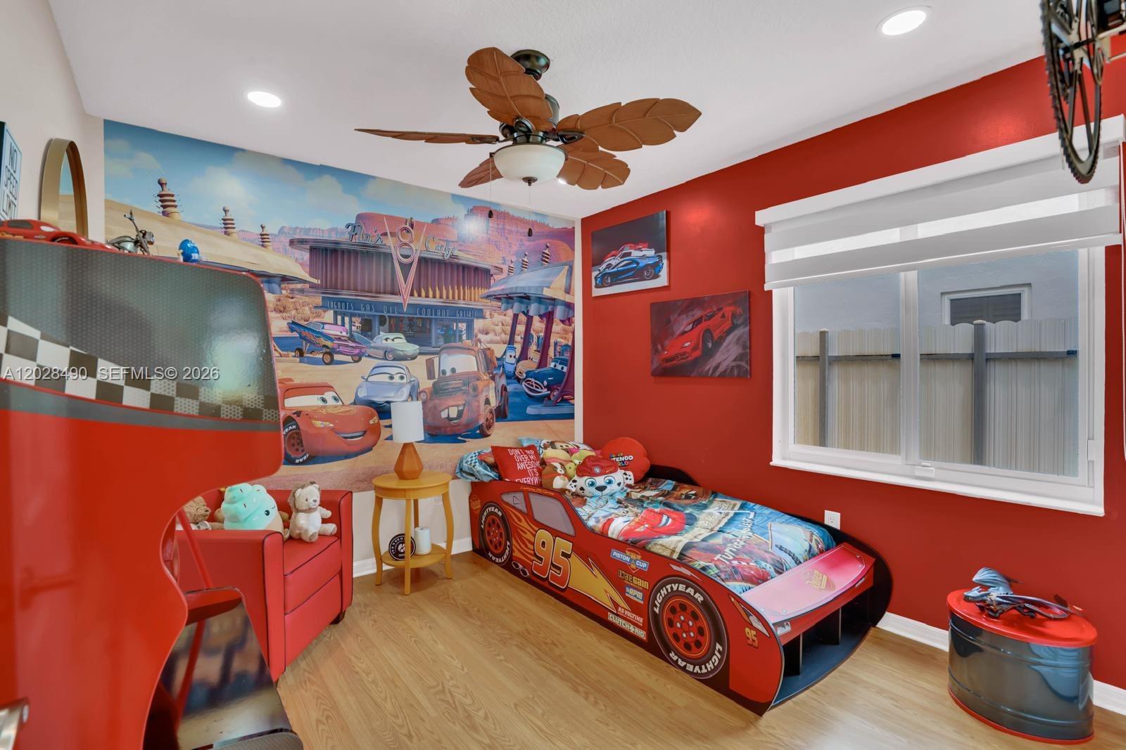 FLAMINGO ESTATES - Residential