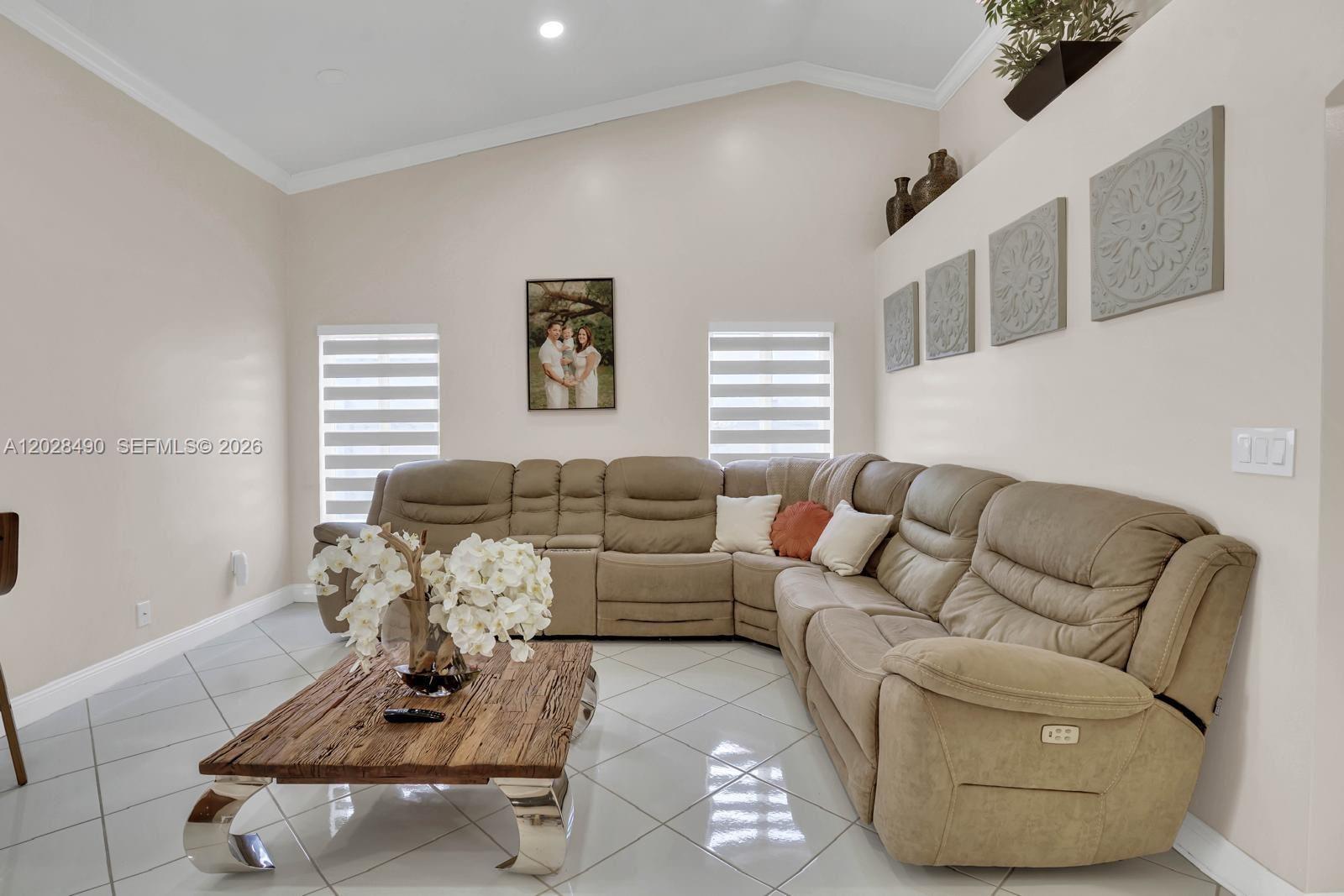 FLAMINGO ESTATES - Residential