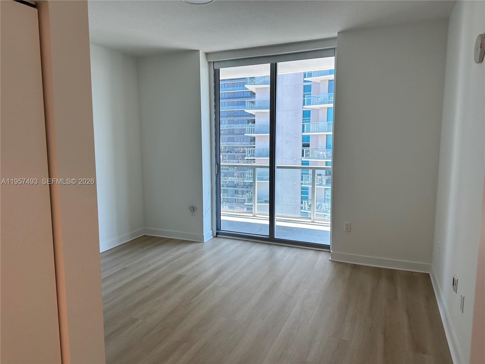 THE AXIS ON BRICKELL II C - Residential