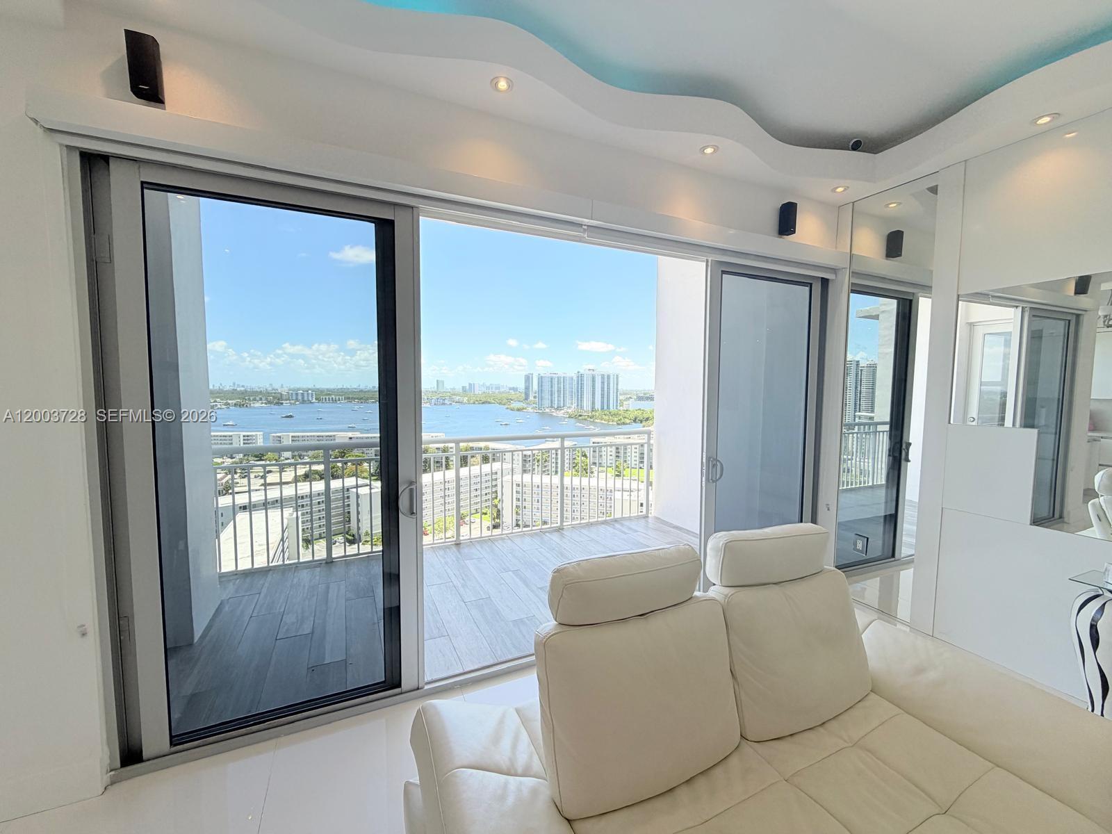 DEL PRADO MARINA - Residential