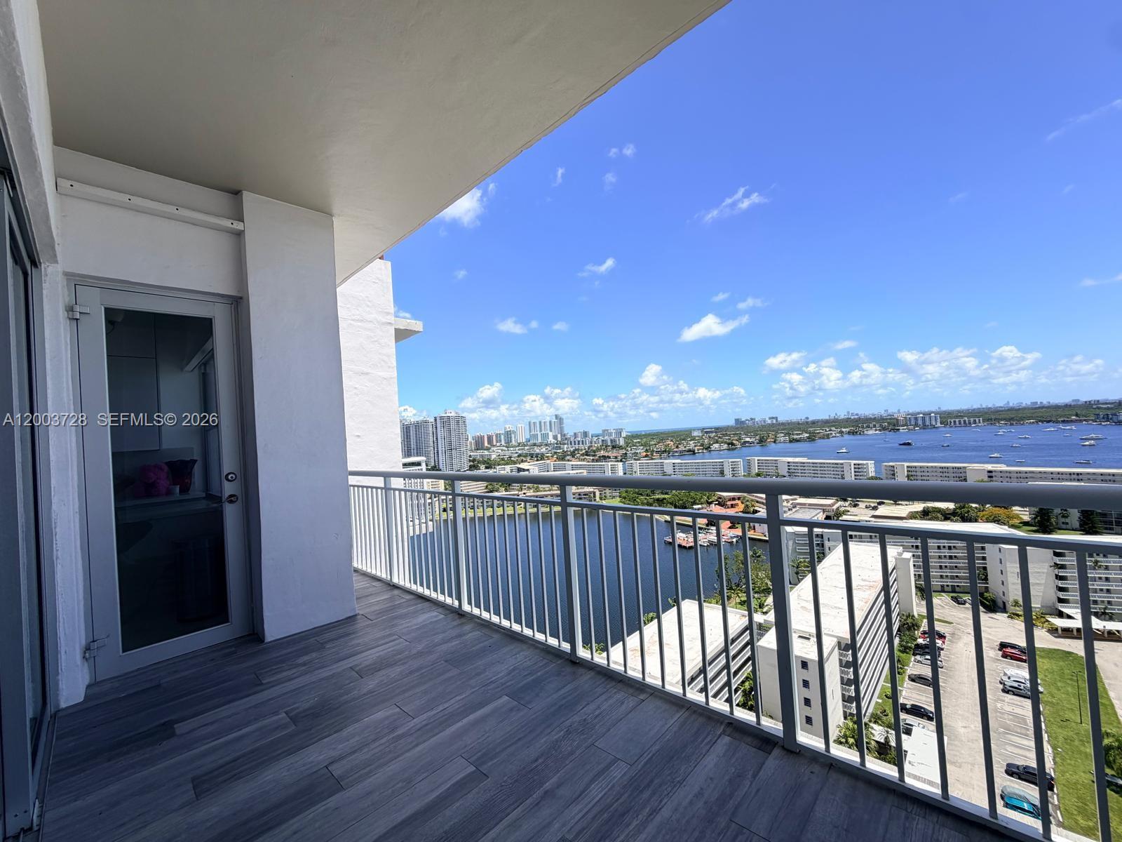 DEL PRADO MARINA - Residential