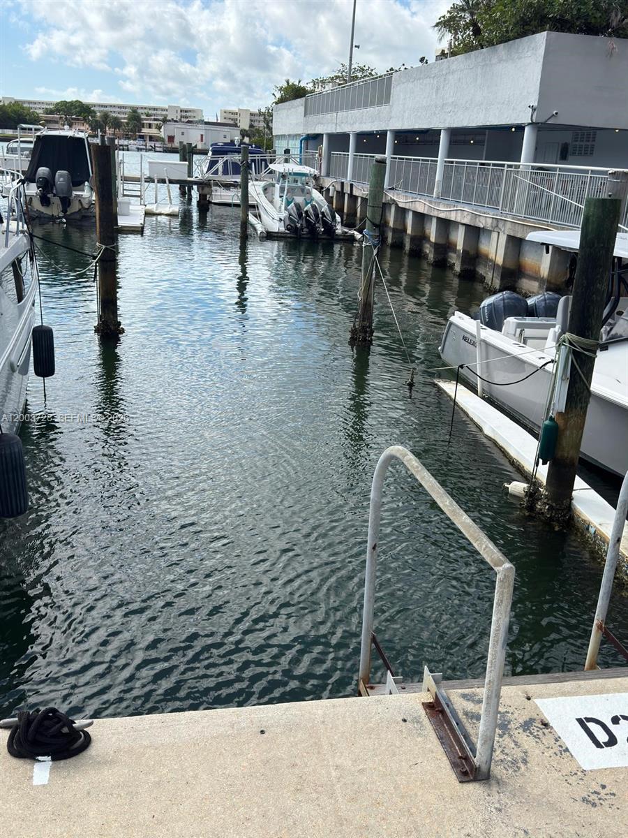DEL PRADO MARINA - Residential
