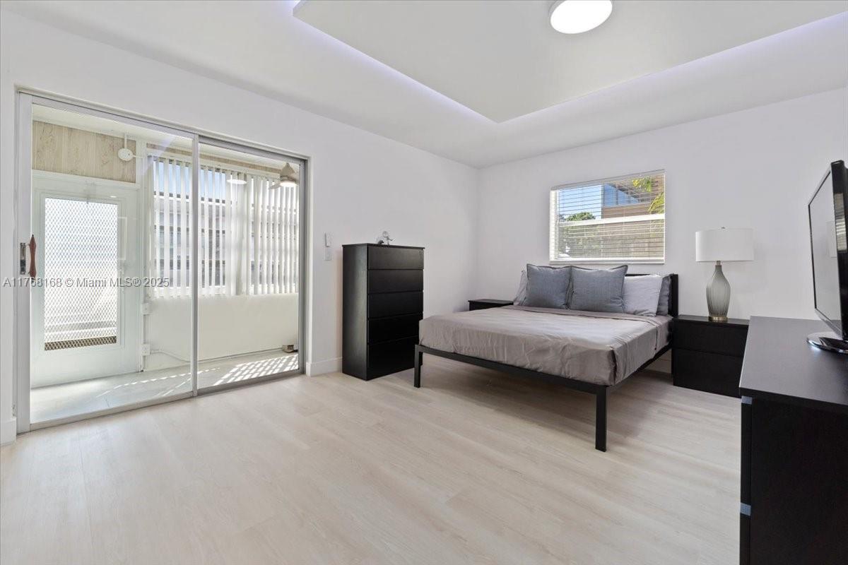 KINGS POINT BRITTANY COND - Residential