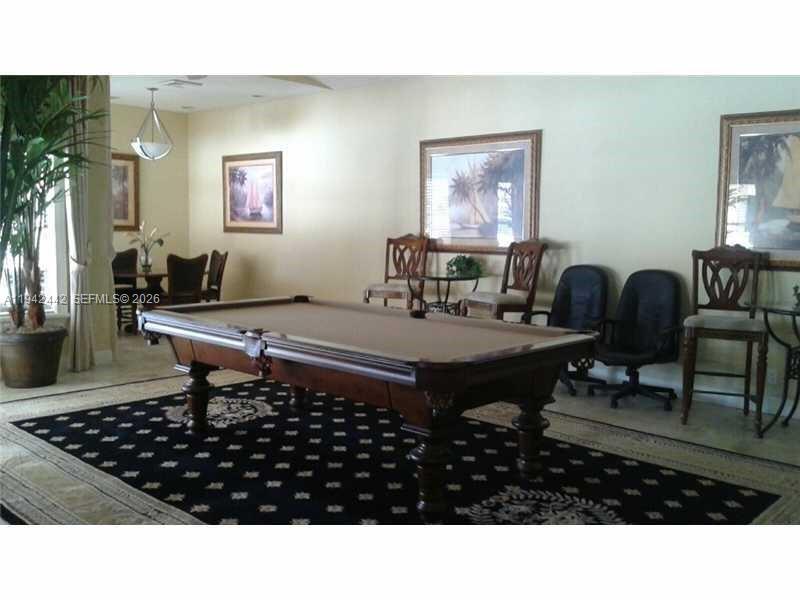 CORAL KEY CONDO - Residential