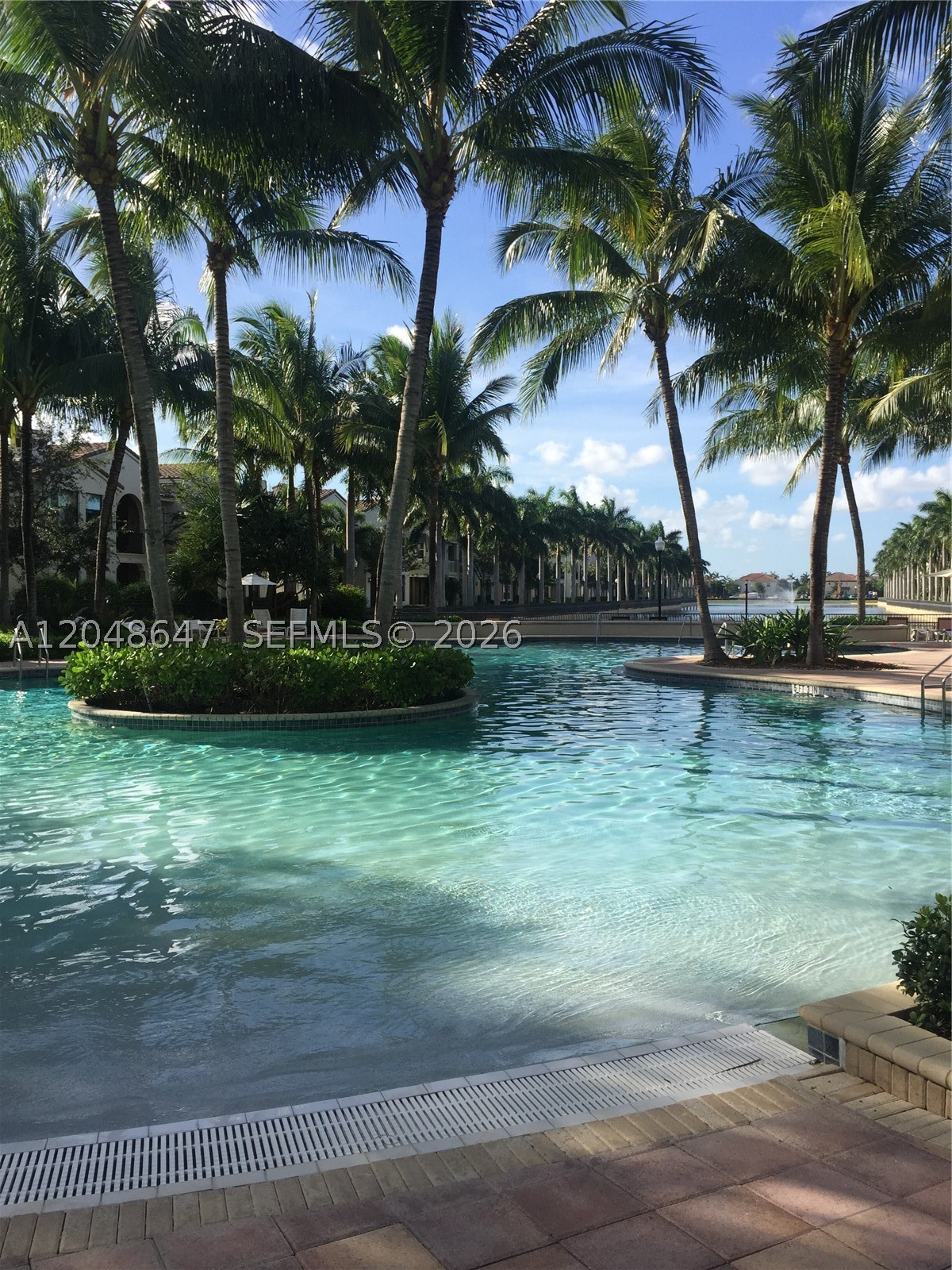 VILLA BIARRITZ CONDO - Residential