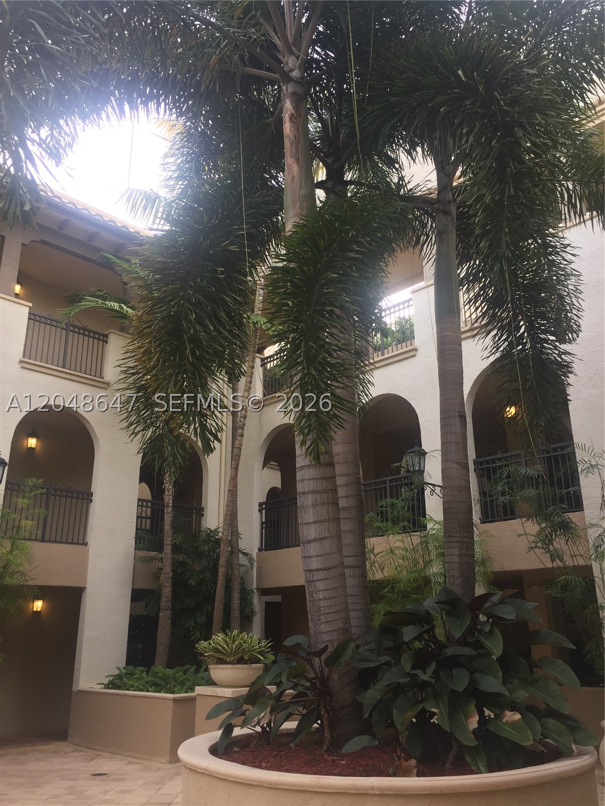 VILLA BIARRITZ CONDO - Residential