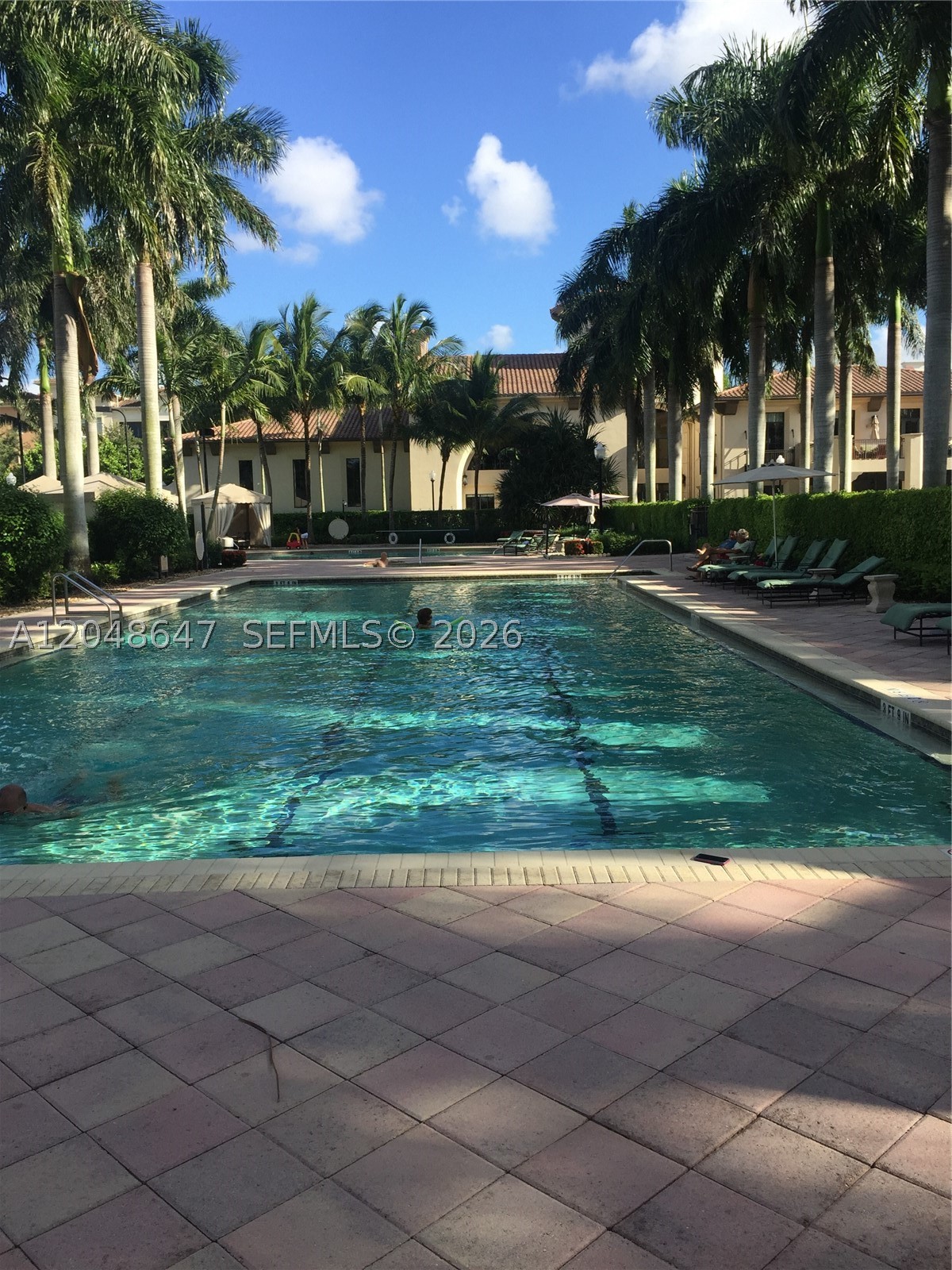 VILLA BIARRITZ CONDO - Residential