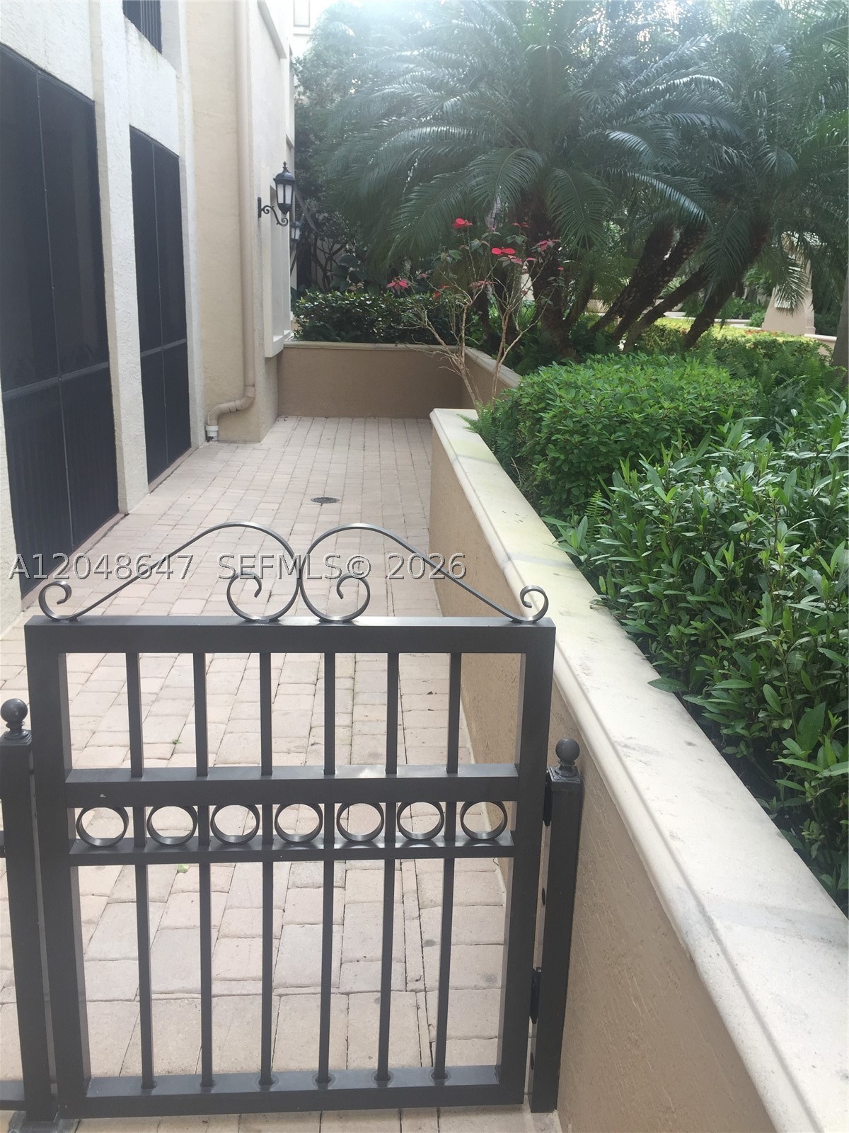 VILLA BIARRITZ CONDO - Residential